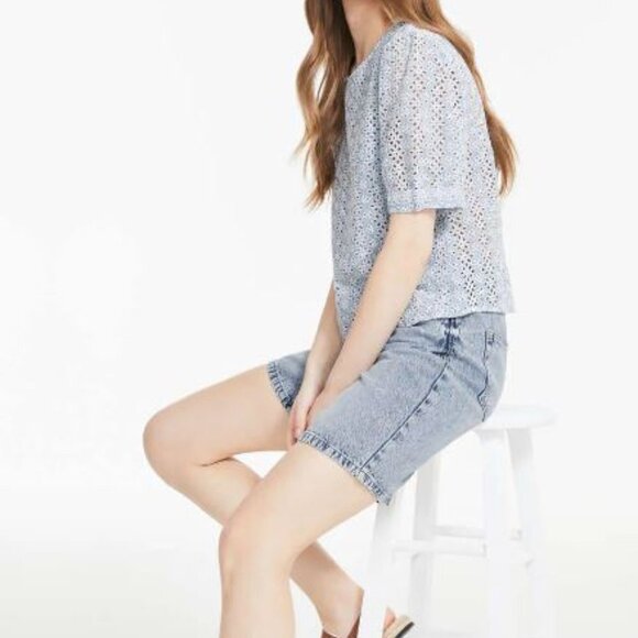 Jillian Harris Blue Skies Eyelet Top BNWT Back Buttons - Picture 4 of 4